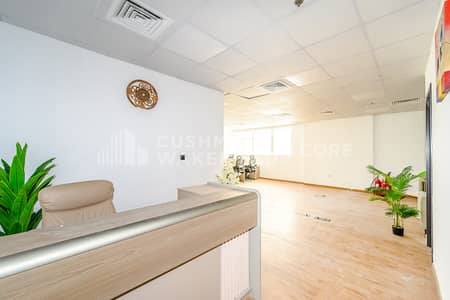 Office zum zur Miete in Business Bay, Dubai - Büro in Business Bay，The Exchange Business Bay, 340000 AED - 15416480