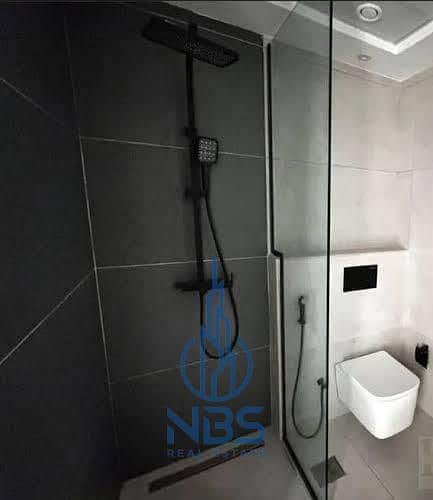 Unfurnished | Vacant | Well Maintain - Image 4