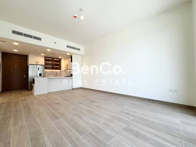 2 Bedroom Apartment for Rent in Town Square, Dubai - Podium | Huge terrace | Best for families