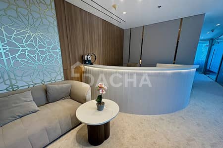 Office de  à à louer à Business Bay, Dubai - Bureau à Business Bay，DAMAC Business Tower, 180000 AED - 15415938