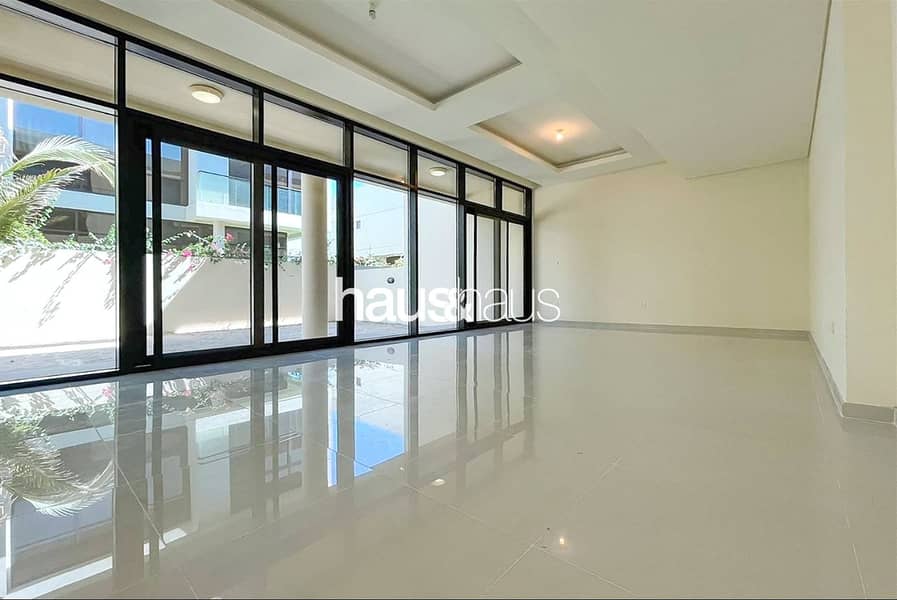THM1 Layout | Vacant Now | Close to Park THM1 Layout | Vacant Now | Close to Park