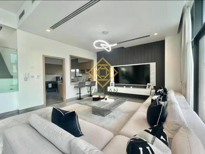 Spacious 5BR + Maid's | Vacant | Family Friendly Spacious 5BR + Maid's | Vacant | Family Friendly