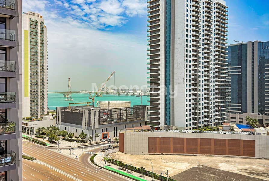Mid-Floor | Partial Canal and Park View | Upcoming Mid-Floor | Partial Canal and Park View | Upcoming