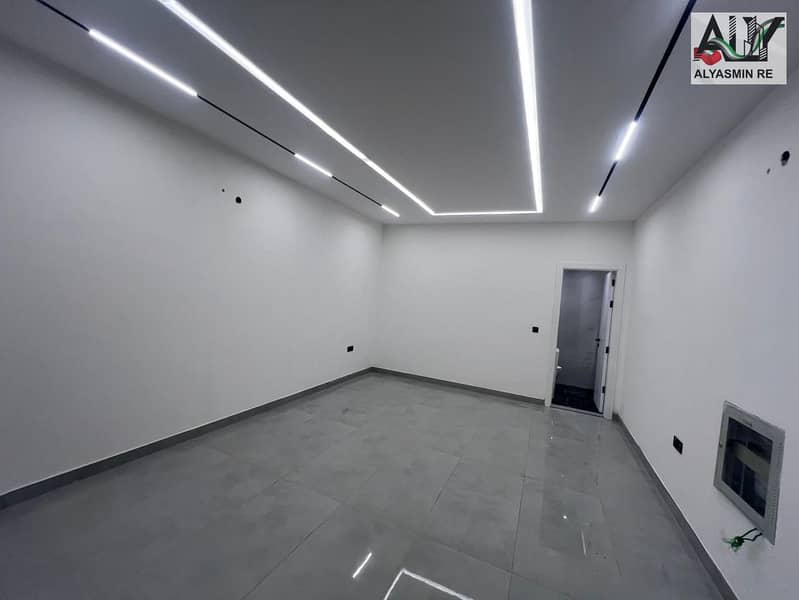 5 8c1b0720-60cc-4293-acfd-6cd3ce3e6f7a. jpg