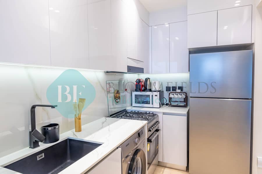 11 Kitchen 3. jpg