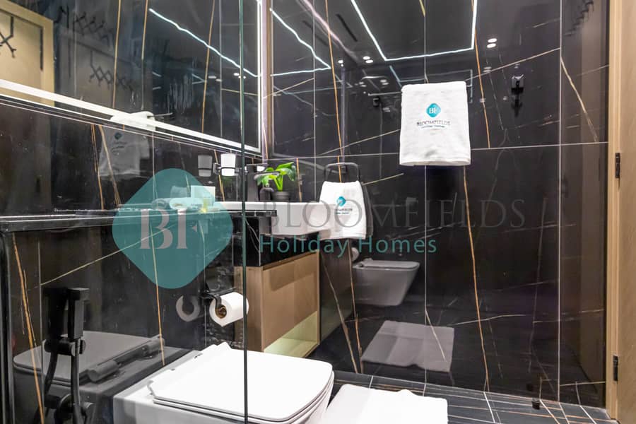16 2nd Washroom 2. jpg