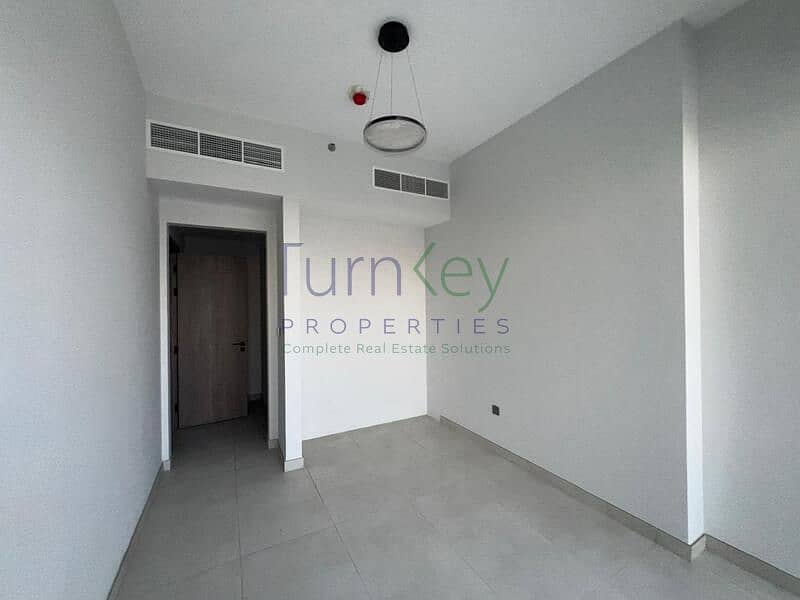 Spacious 2BR Apartment | Amal Tower | Multiple Views | Unfurnished - Image 6
