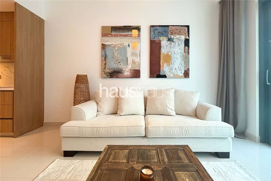 Sea Views | Premium Furniture | Chiller Free Sea Views | Premium Furniture | Chiller Free