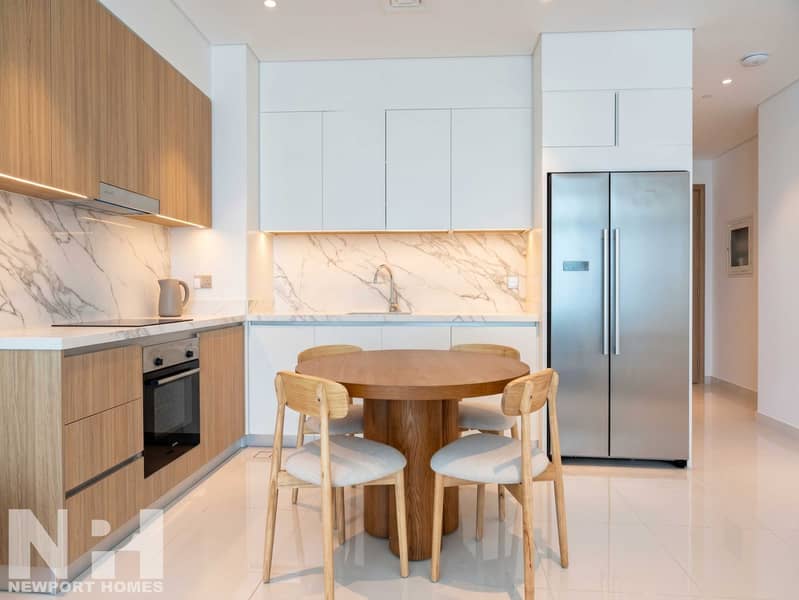 8 07. jpg
