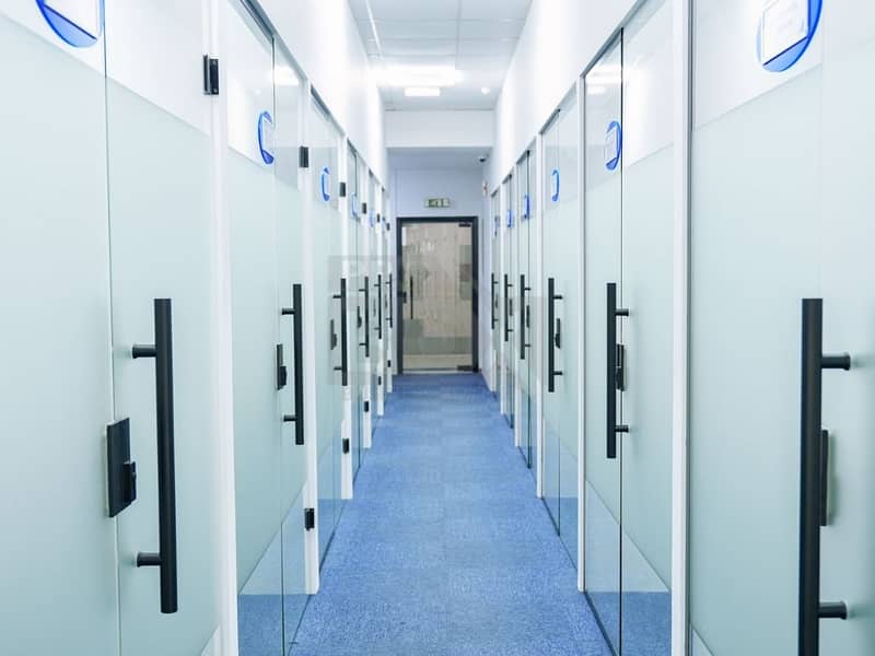 3 CORRIDOR1. jpg