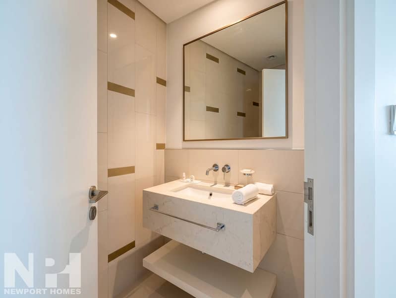 19 18-Powder-Room. jpg