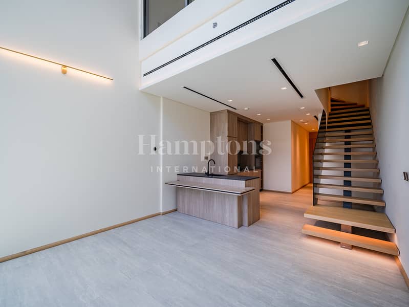Stunning Loft | Best Layout | Pool View Stunning Loft | Best Layout | Pool View