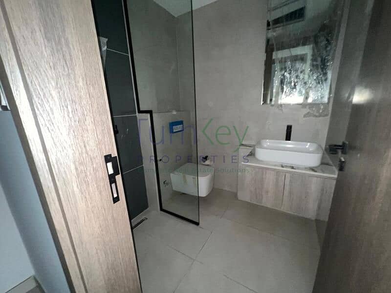 Spacious 2BR Apartment | Amal Tower | Multiple Views | Unfurnished - Image 16