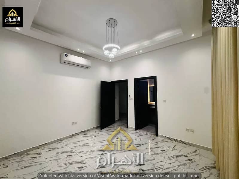 15 840728671-1066x800. webp