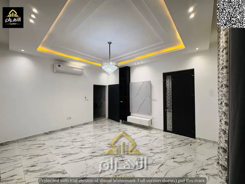 17 840728676-1066x800. webp