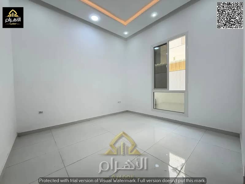 8 840728653-1066x800. webp