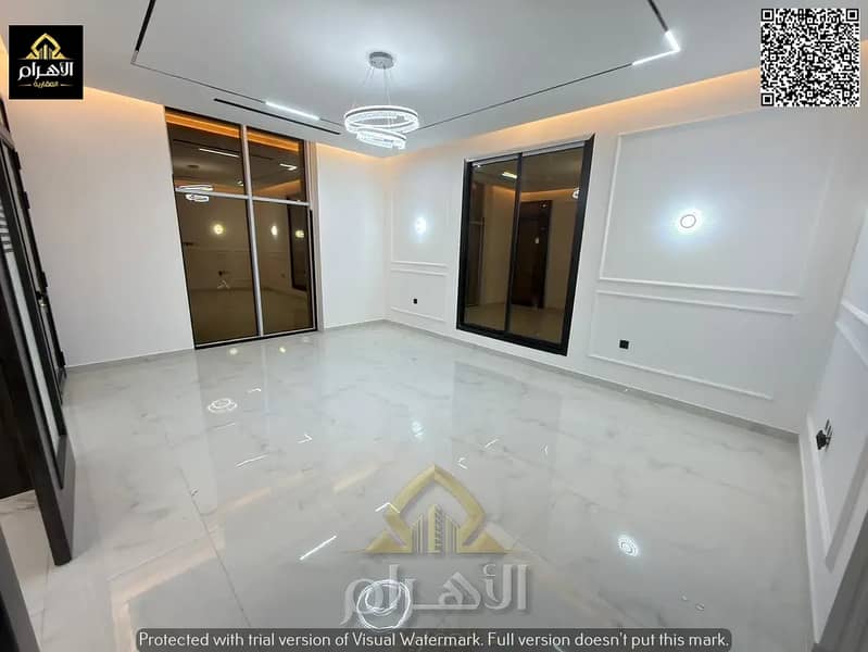6 840769132-1066x800. webp