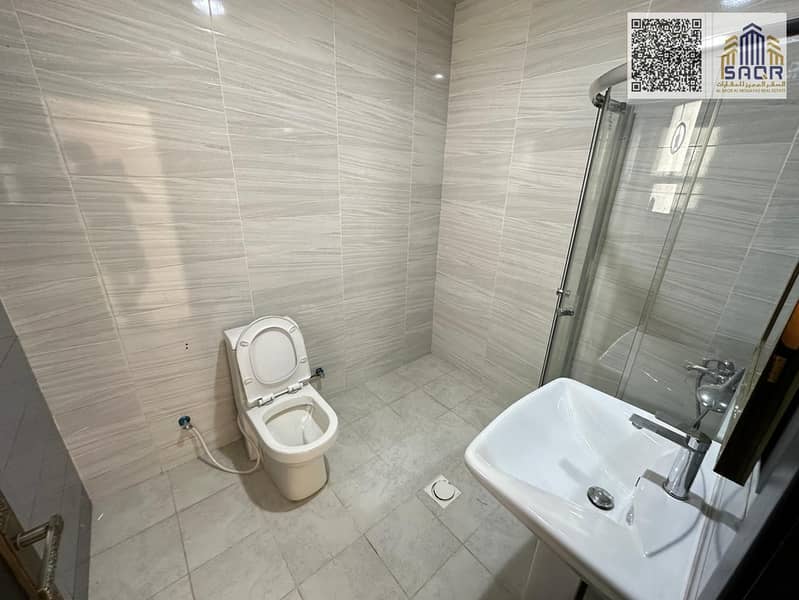 12 ed1b3a15-dfd3-4fab-82fe-f7e15632cc81. jpg