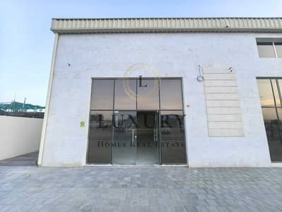 Showroom para en Alquiler en Al Noud, Al Ain - IMG_20260413_183100. jpg Showroom para en Alquiler en Al Noud, Al Ain - IMG_20260413_183100. jpg
