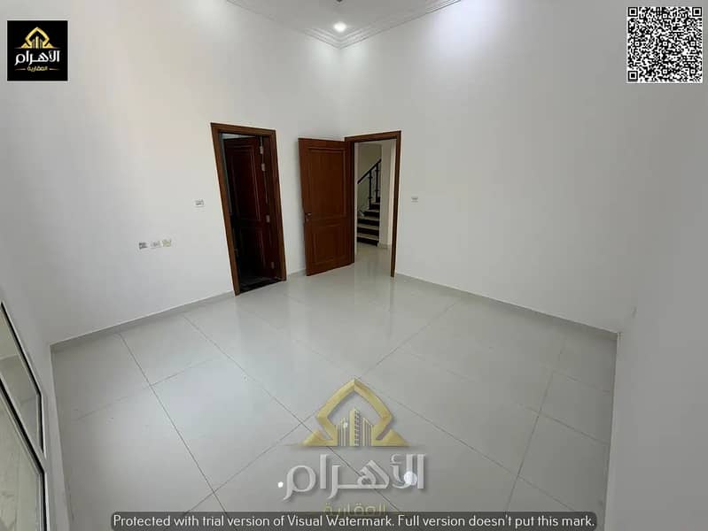 15 840728675-1066x800. webp