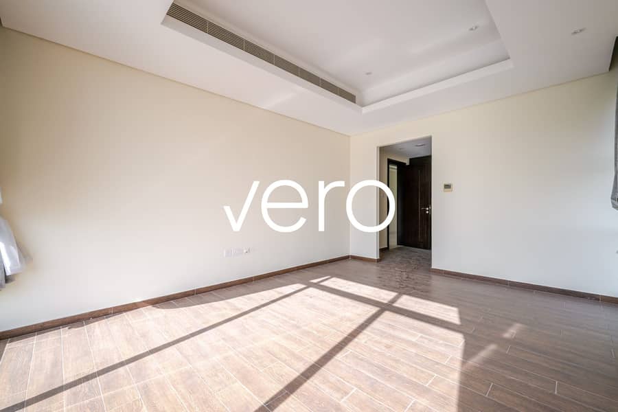 22 Photo 22