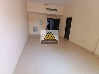 2 Bedroom Apartment for Rent in Al Jurf, Ajman - WhatsApp Image 2026-06-08 at 13.14. 14. jpeg 2 Bedroom Apartment for Rent in Al Jurf, Ajman - WhatsApp Image 2026-06-08 at 13.14. 14. jpeg