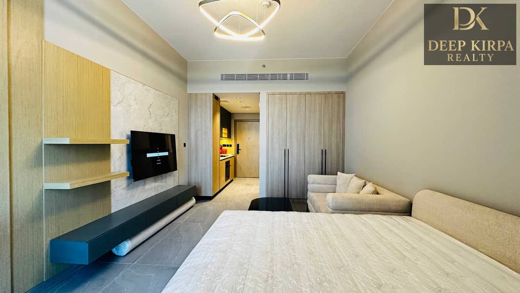 Furnished Studio | Brand New | Luxury Living | Park View - Image 1