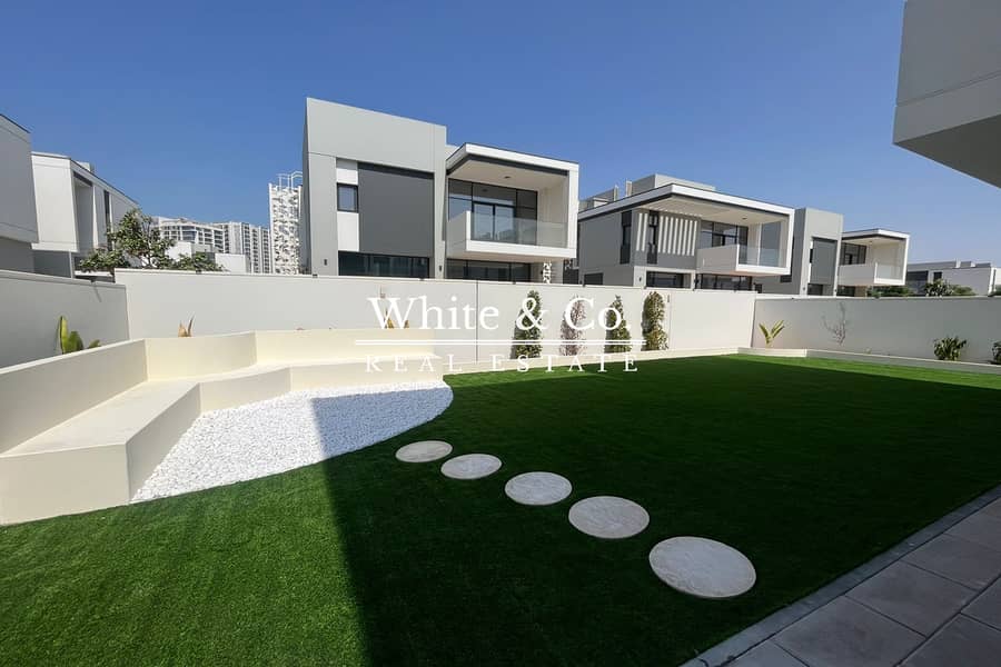 Prime Location | Upgraded Garden | Type B Prime Location | Upgraded Garden | Type B