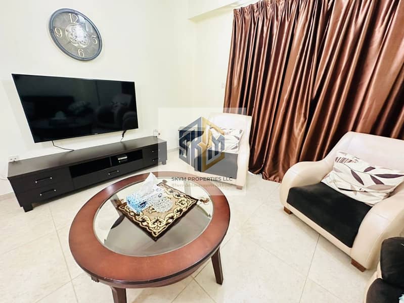 JUST NEAR TO SILICON MALL 1 BHK PRIME LOCATION WITH SUPERMARKET AND CLINIC AND RESTAURANT