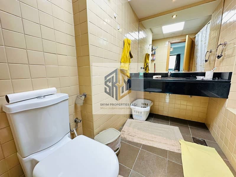 JUST NEAR TO SILICON MALL 1 BHK PRIME LOCATION WITH SUPERMARKET AND CLINIC AND RESTAURANT - Image 7