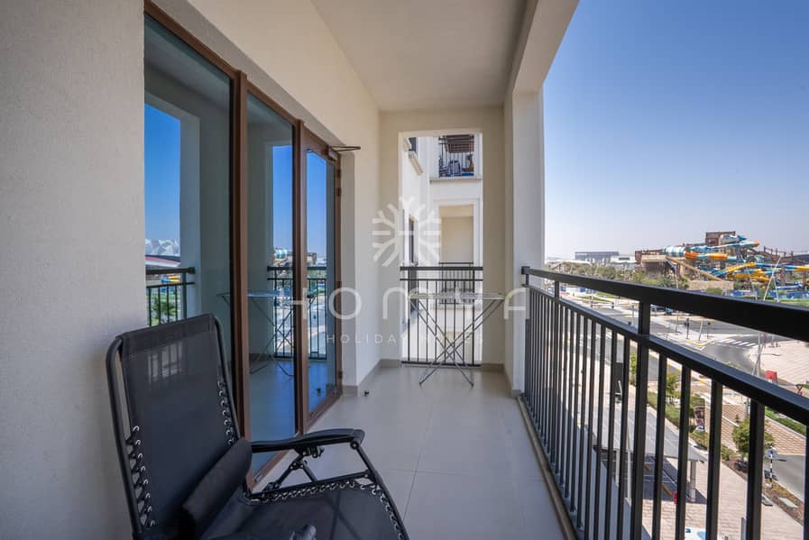 36 Balcony 2. jpg
