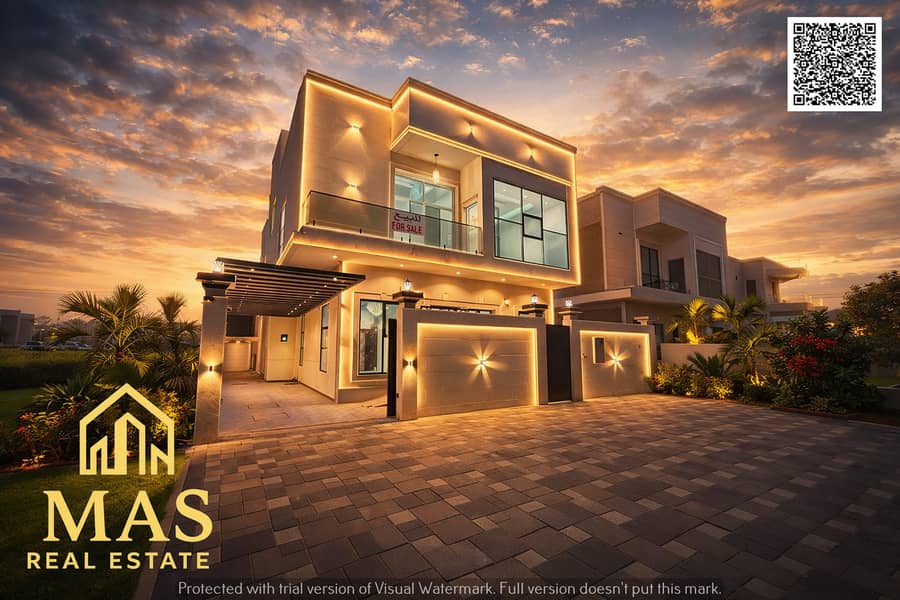 4 Luxury villa golden . png