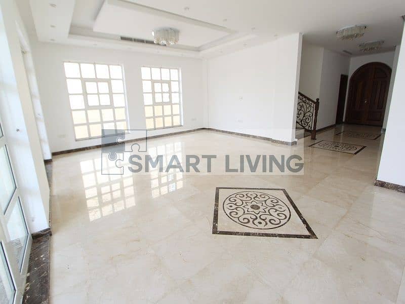 8 Marina_Atzert_Dubai_Real_Estate_Dubailand_The_Villa_Rent_Aldea_Custom_Entrance. JPG