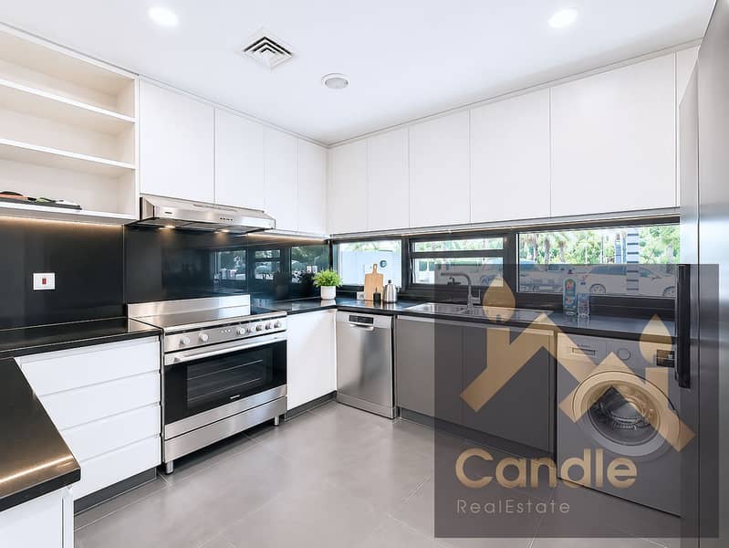 12 kitchen. jpg