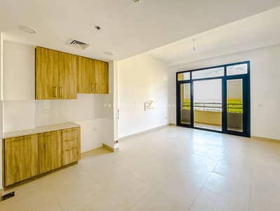 2 Bedroom Apartment for Sale in Town Square, Dubai - Direct Park Facing | Dubai Skyline View |Tenanted