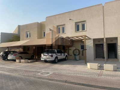 2 Bedroom Townhouse for Rent in Al Reef, Abu Dhabi - WhatsApp Image 2026-06-09 at 11.00. 37 AM (4). jpeg 2 Bedroom Townhouse for Rent in Al Reef, Abu Dhabi - WhatsApp Image 2026-06-09 at 11.00. 37 AM (4). jpeg