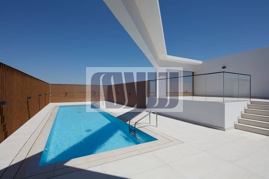 17 Pool_4_Web size. jpg