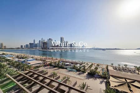 4 Bedroom Apartment for Sale in Palm Jumeirah, Dubai - Sea and Skyline Views | Large Unit | Vacant 4 Bedroom Apartment for Sale in Palm Jumeirah, Dubai - Sea and Skyline Views | Large Unit | Vacant