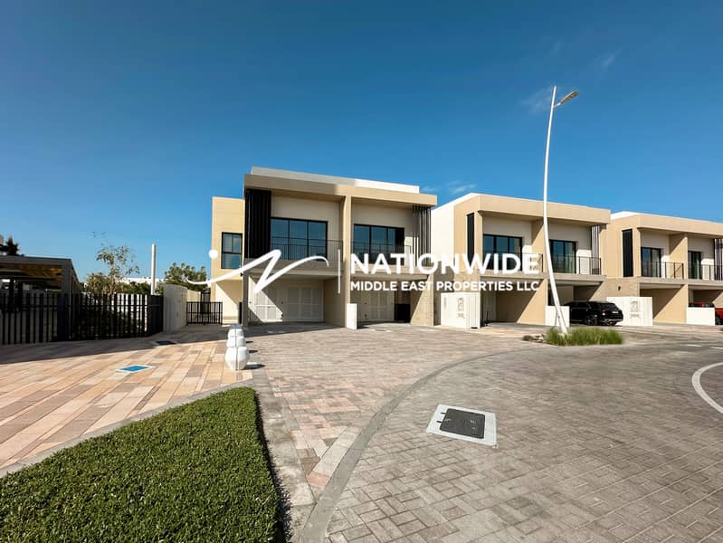 Vacant| Stunning 2BR|Prime Area| Modern Living Vacant| Stunning 2BR|Prime Area| Modern Living