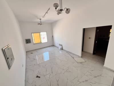 2 Bedroom Apartment for Rent in Al Jurf, Ajman - WhatsApp Image 2026-06-08 at 10.14. 30. jpeg 2 Bedroom Apartment for Rent in Al Jurf, Ajman - WhatsApp Image 2026-06-08 at 10.14. 30. jpeg