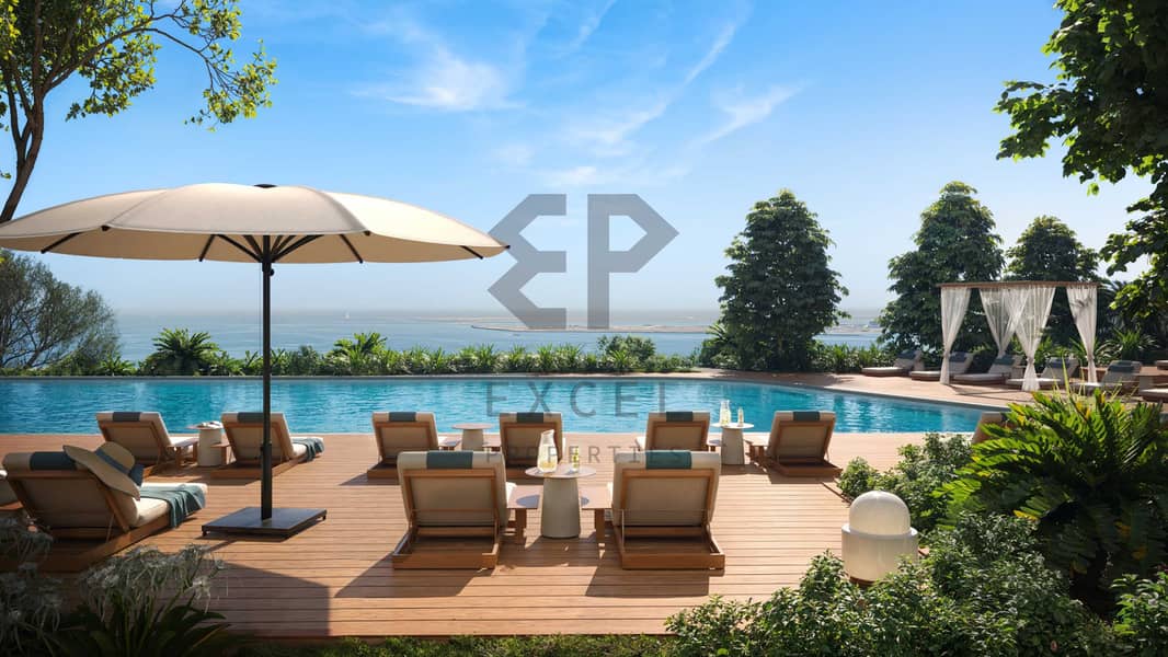 6 Soulever_Pool Deck. jpg