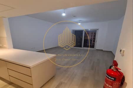 2 Bedroom Flat for Sale in Yas Island, Abu Dhabi - WhatsApp Image 2026-06-09 at 12.39. 38 (1). jpeg 2 Bedroom Flat for Sale in Yas Island, Abu Dhabi - WhatsApp Image 2026-06-09 at 12.39. 38 (1). jpeg