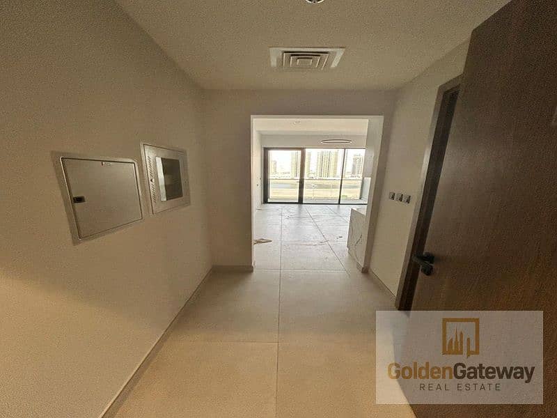 Brand new Studio | Amal Tower | Balcony | Unfurnished - Image 5