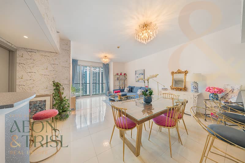 Vibrant Home l Family Live l Prime Location Vibrant Home l Family Live l Prime Location