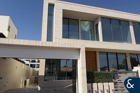 6 Bedroom Villa for Rent in Jumeirah, Dubai - 6 bed | Skyline view | 5min to Kite beach 6 Bedroom Villa for Rent in Jumeirah, Dubai - 6 bed | Skyline view | 5min to Kite beach