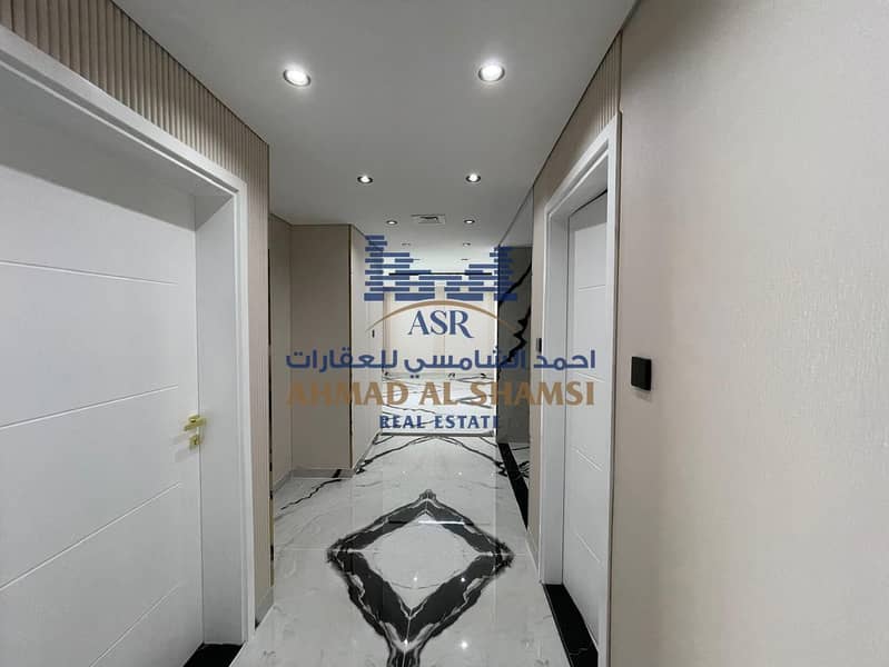 20 ff85af0a-9b2c-422f-a690-ff9ee1ca7358. jpg