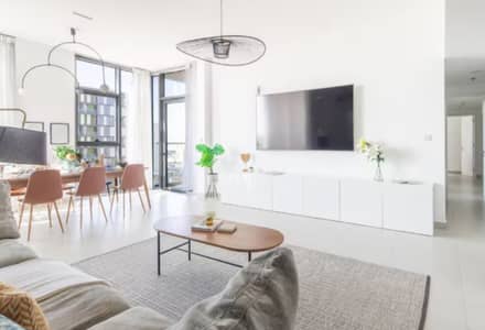 3 Bedroom Flat for Sale in Dubai South, Dubai - 3BR + Maid's | Vibrant Home | Investor Ready
