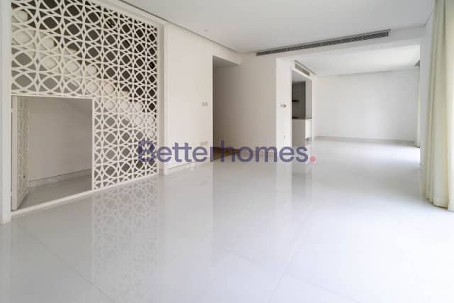 4 Bedrooms Townhouse in  Dubai Sports City