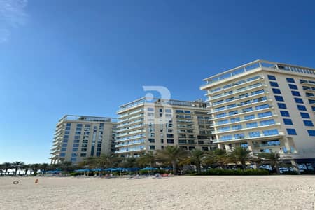 1 Bedroom Flat for Sale in Al Marjan Island, Ras Al Khaimah - High Floor Sea View | Furnished 1BR | Hot Deal 1 Bedroom Flat for Sale in Al Marjan Island, Ras Al Khaimah - High Floor Sea View | Furnished 1BR | Hot Deal