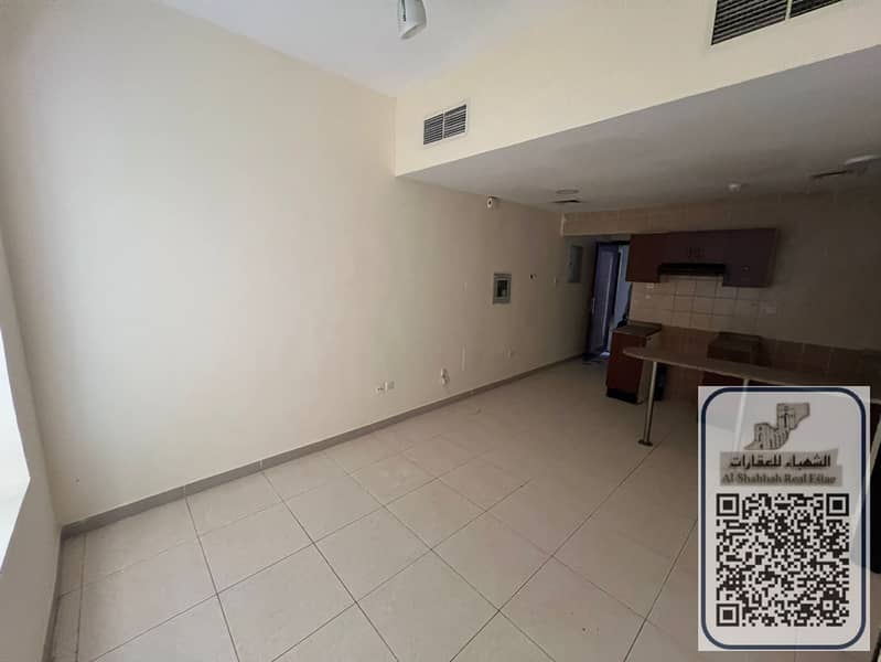 8 f2cedb83-7088-4d3a-ac38-6e415d40d9fc. jpg